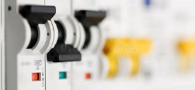 Precise protection of LED switching power supply: design and practice